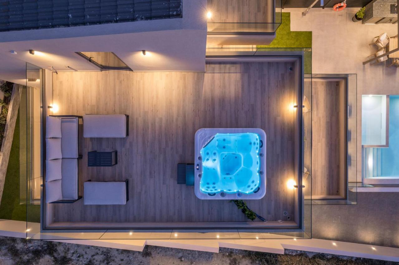 Villa Ekphrasis With Sea View And Jacuzzi Ravdhoúkha Dış mekan fotoğraf
