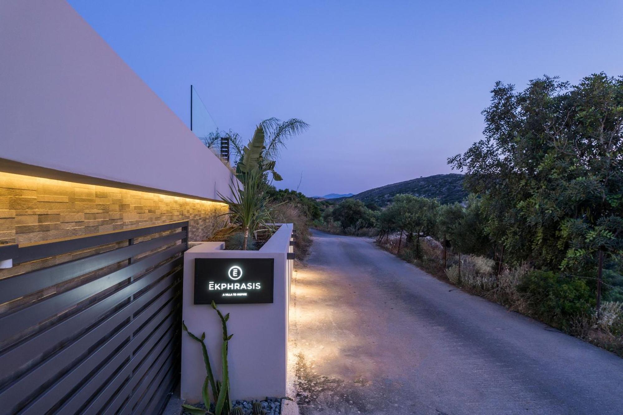 Villa Ekphrasis With Sea View And Jacuzzi Ravdhoúkha Dış mekan fotoğraf