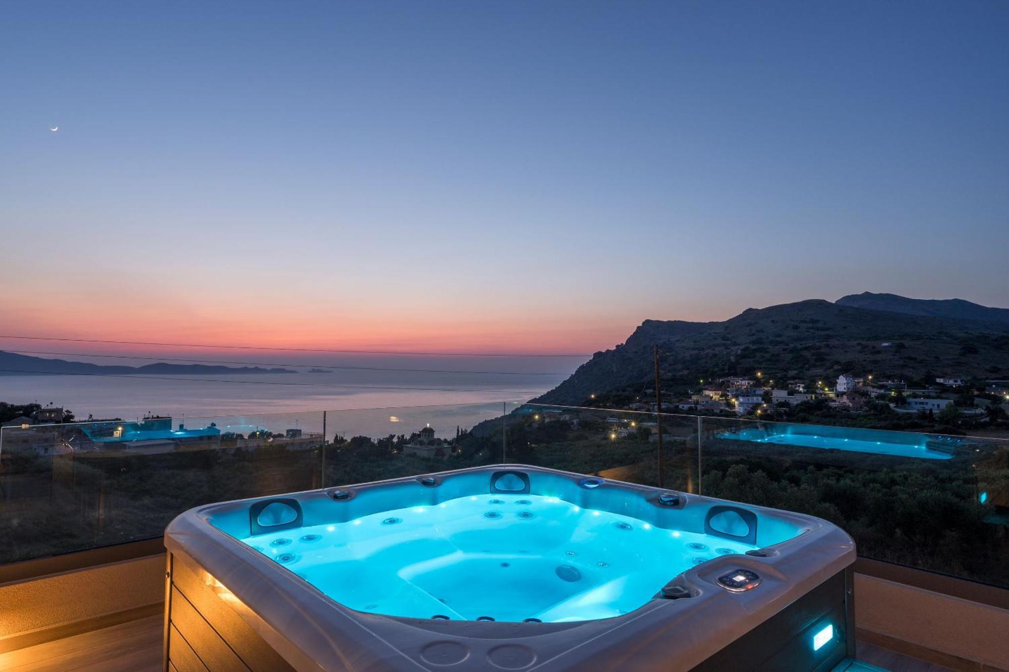 Villa Ekphrasis With Sea View And Jacuzzi Ravdhoúkha Dış mekan fotoğraf